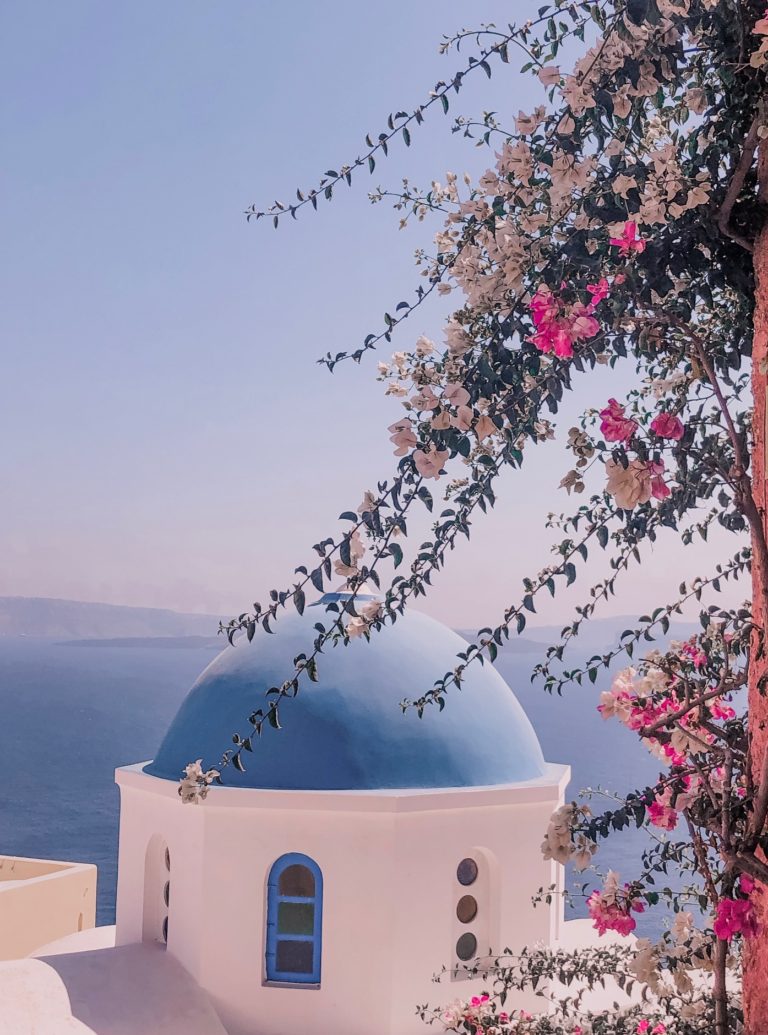 Babymoon in Santorini: A Relaxed Itinerary