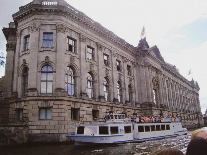 Spree river cruise in Berlin