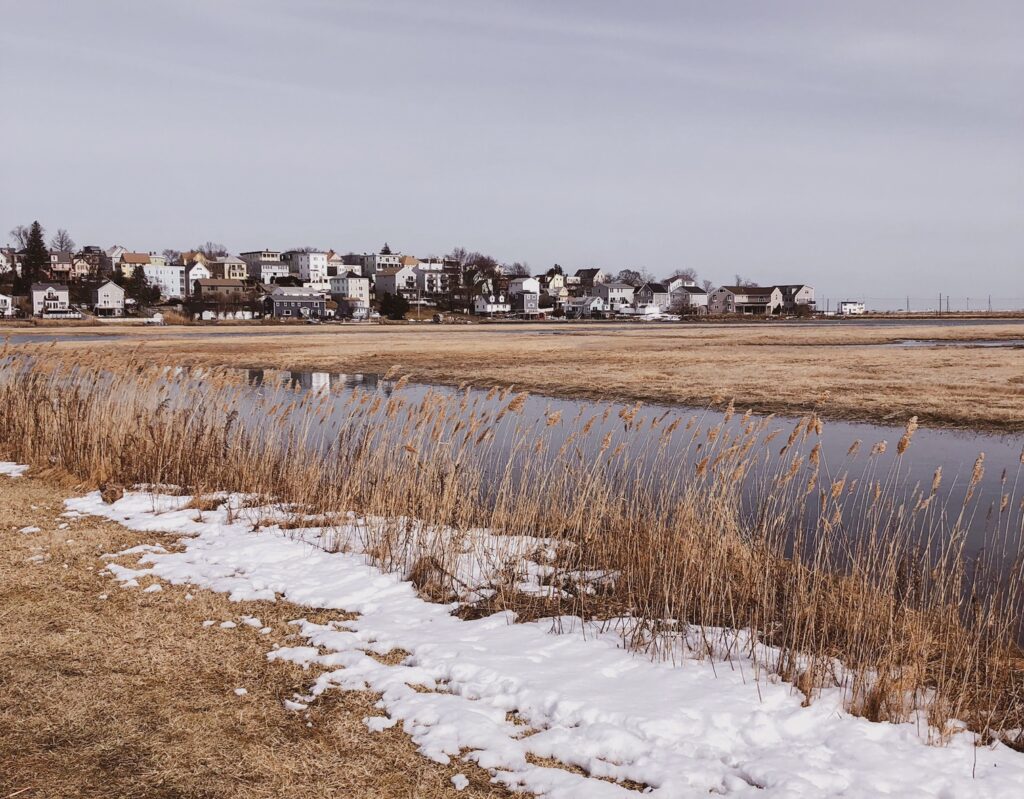 Pros and cons of living in New England: East Boston