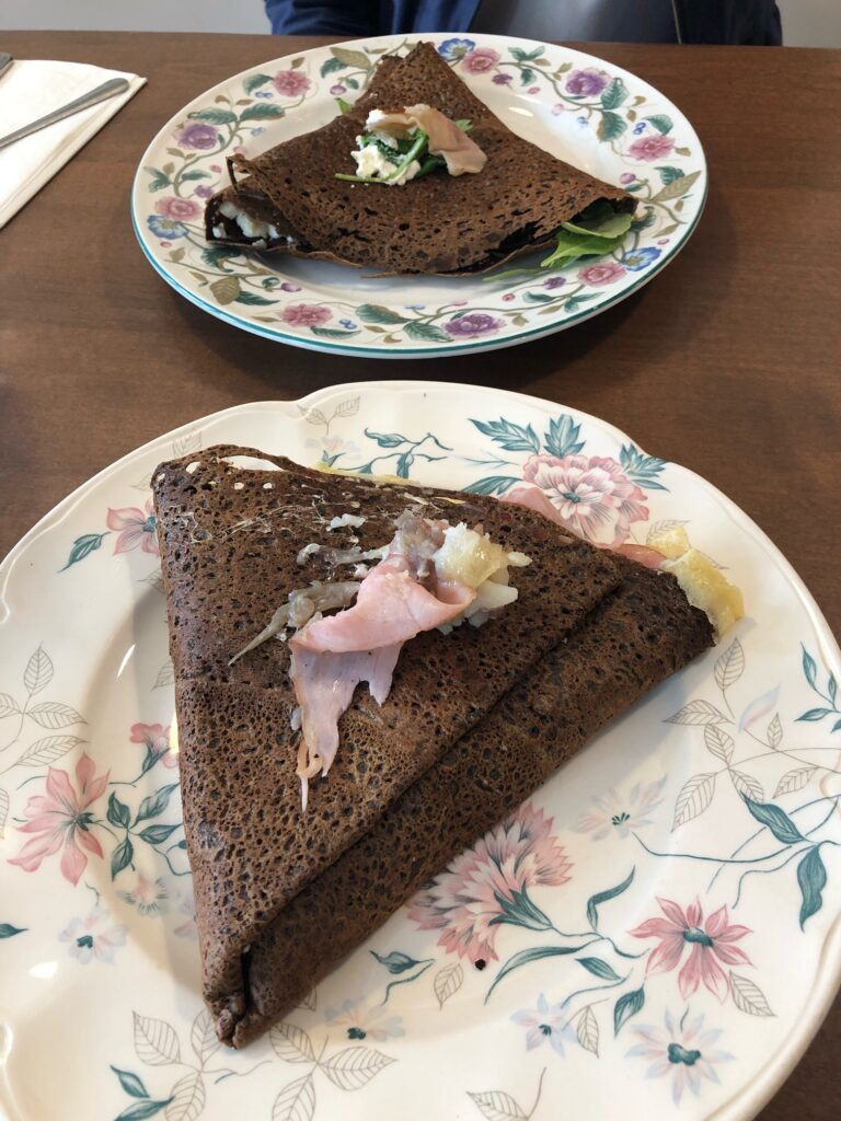 REVIEW: Crepes Choupette, Best Crepes in New Haven, CT