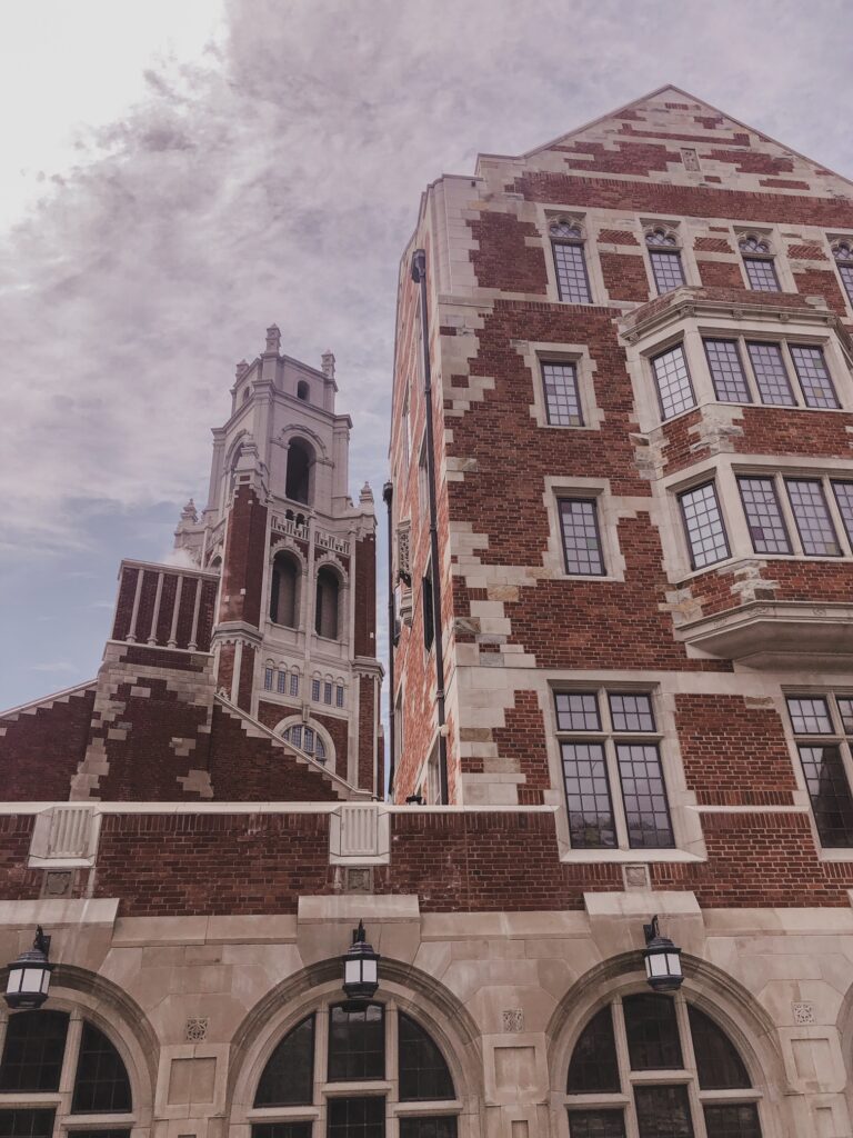 Things to do in Connecticut in the winter: Visit Yale University