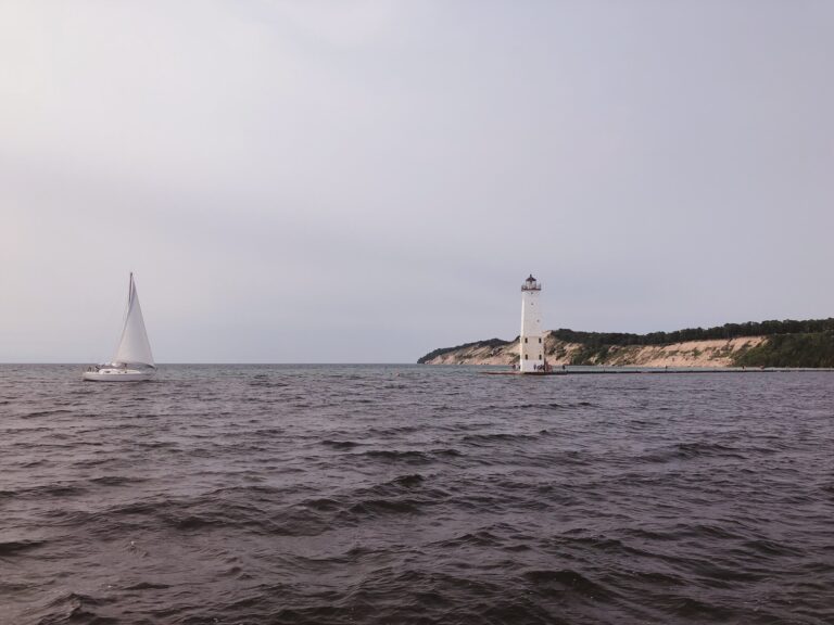 29 Must-See Hidden Gems in Michigan